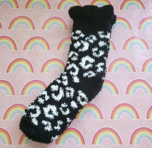 Black Leopard Fuzzy Socks